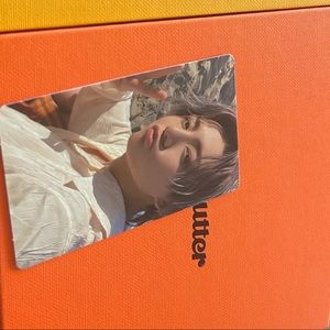 - BTS JK photo card butter album